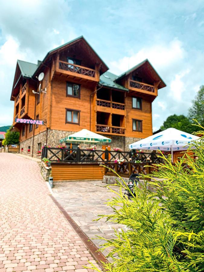 Forest House Tatariv Exterior photo