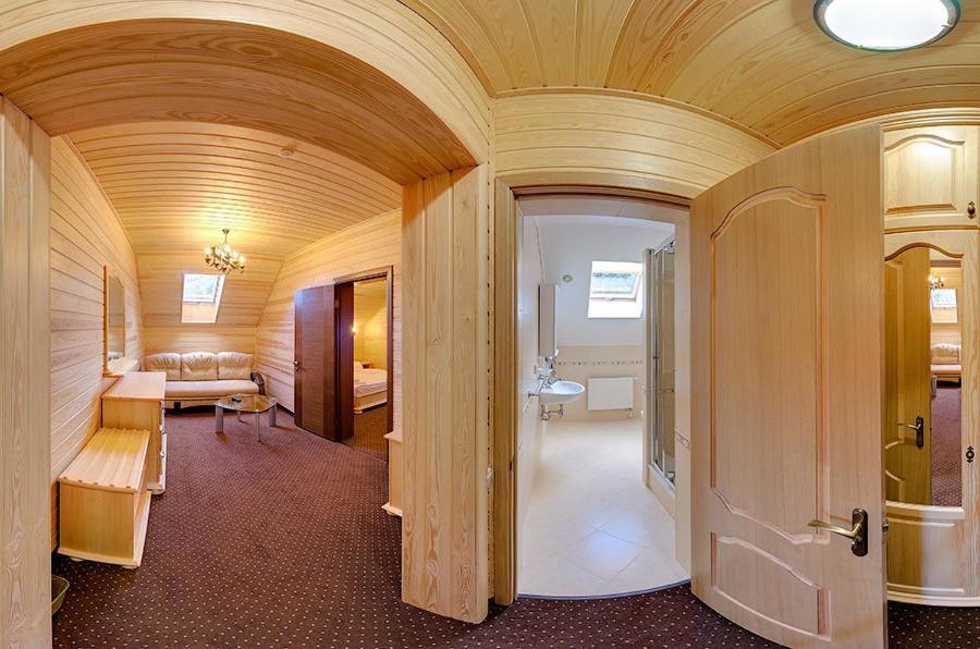 Forest House Tatariv Room photo