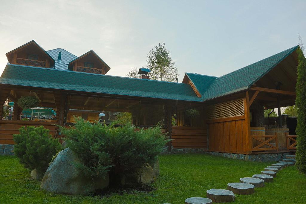 Forest House Tatariv Exterior photo