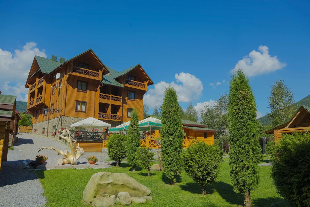 Forest House Tatariv Exterior photo